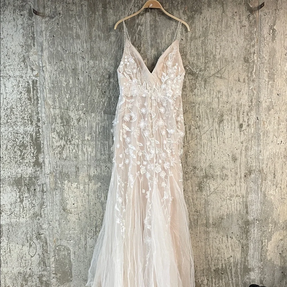 PRONOVIAS Women's Rhapsody Bridal Dress Size 12 In Off White - Picture 7 of 11